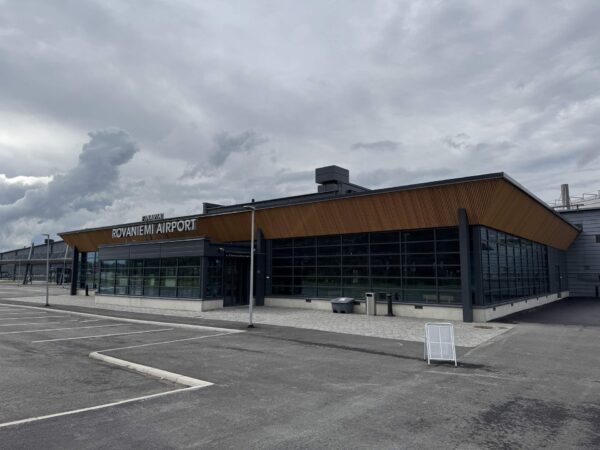 Rovaniemen lentoaseman lähtöaulan laajennus – 2025